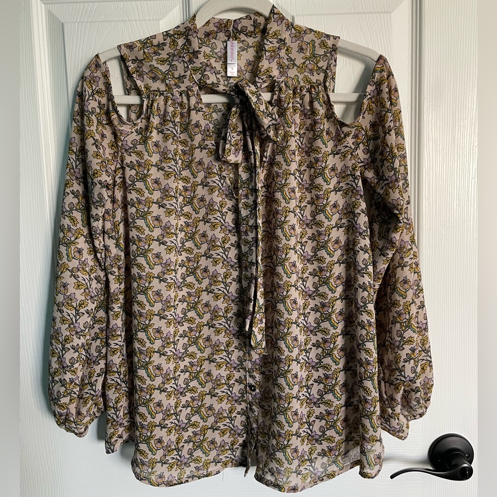 Floral blouse